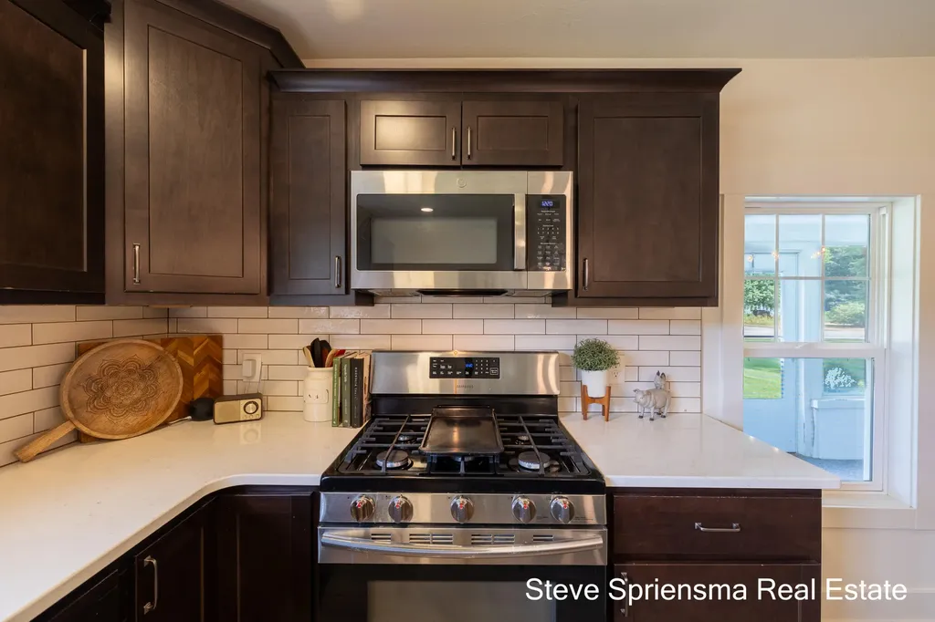 7628 Warner Street Allendale Charter Township MI 49401