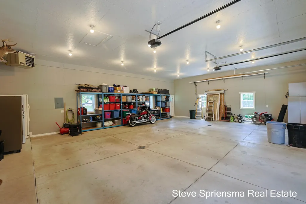 7628 Warner Street Allendale Charter Township MI 49401