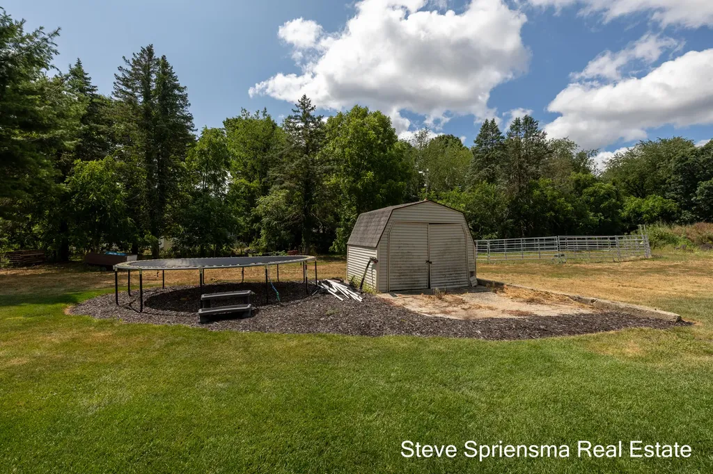 7628 Warner Street Allendale Charter Township MI 49401
