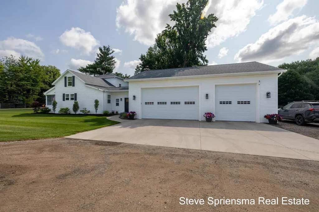 7628 Warner Street Allendale Charter Township MI 49401