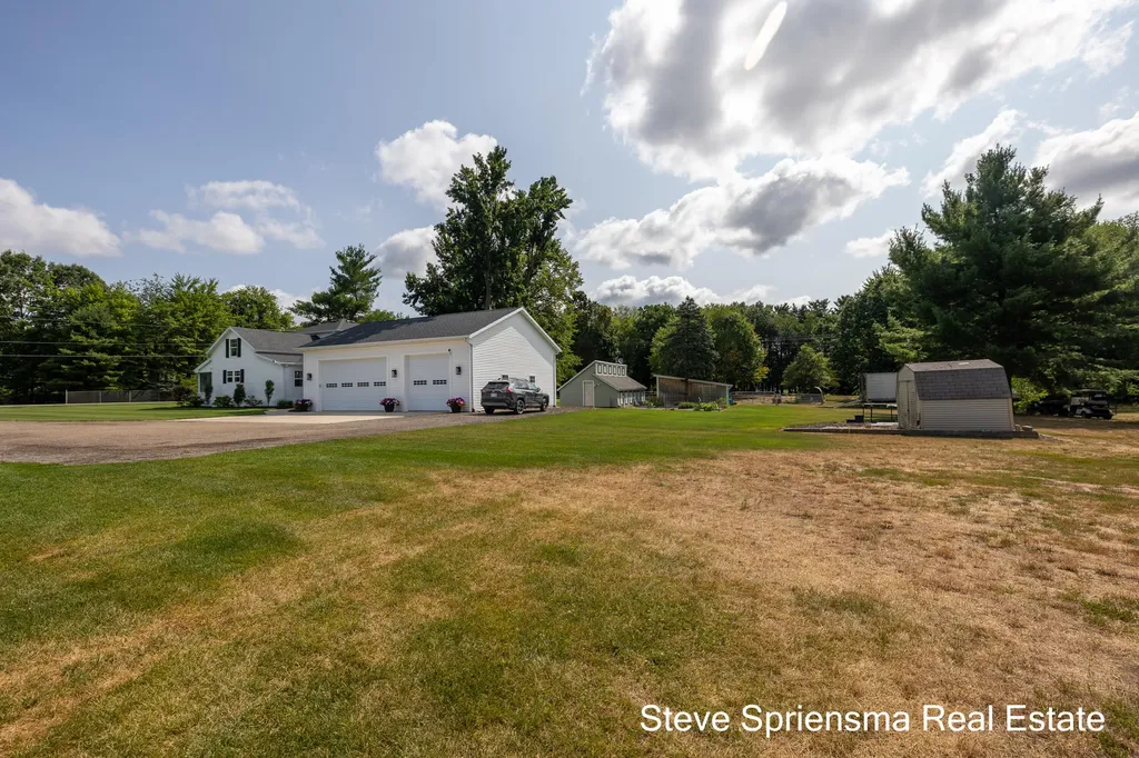 7628 Warner Street Allendale Charter Township MI 49401