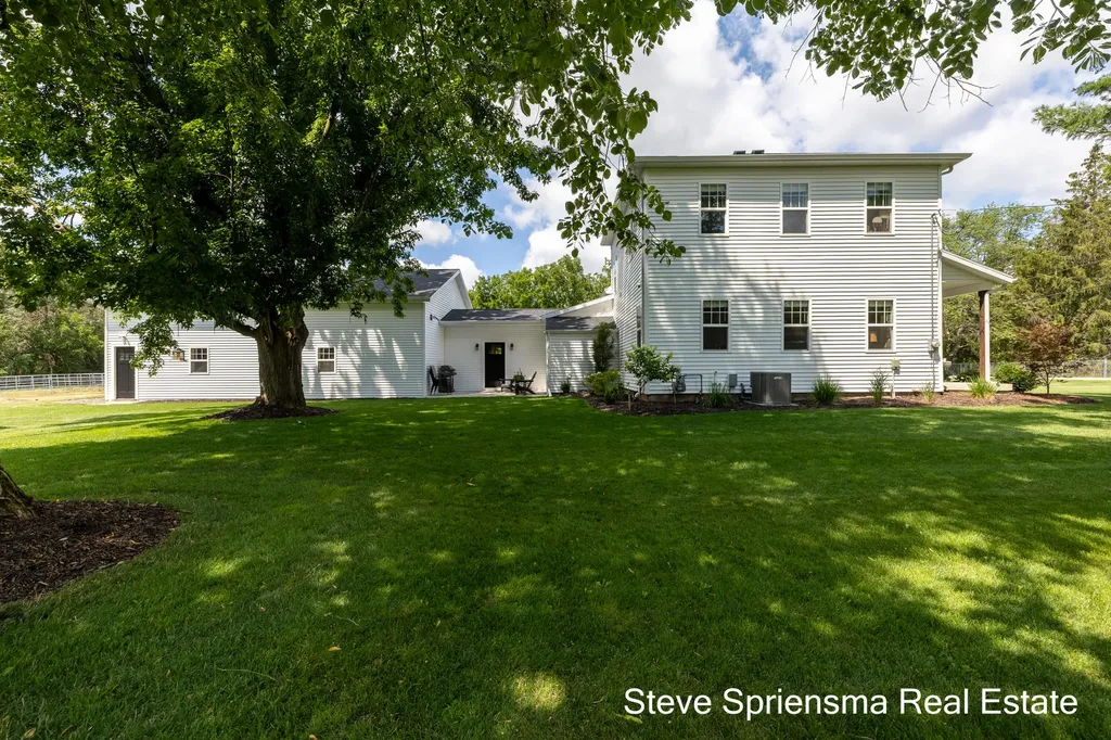 7628 Warner Street Allendale Charter Township MI 49401
