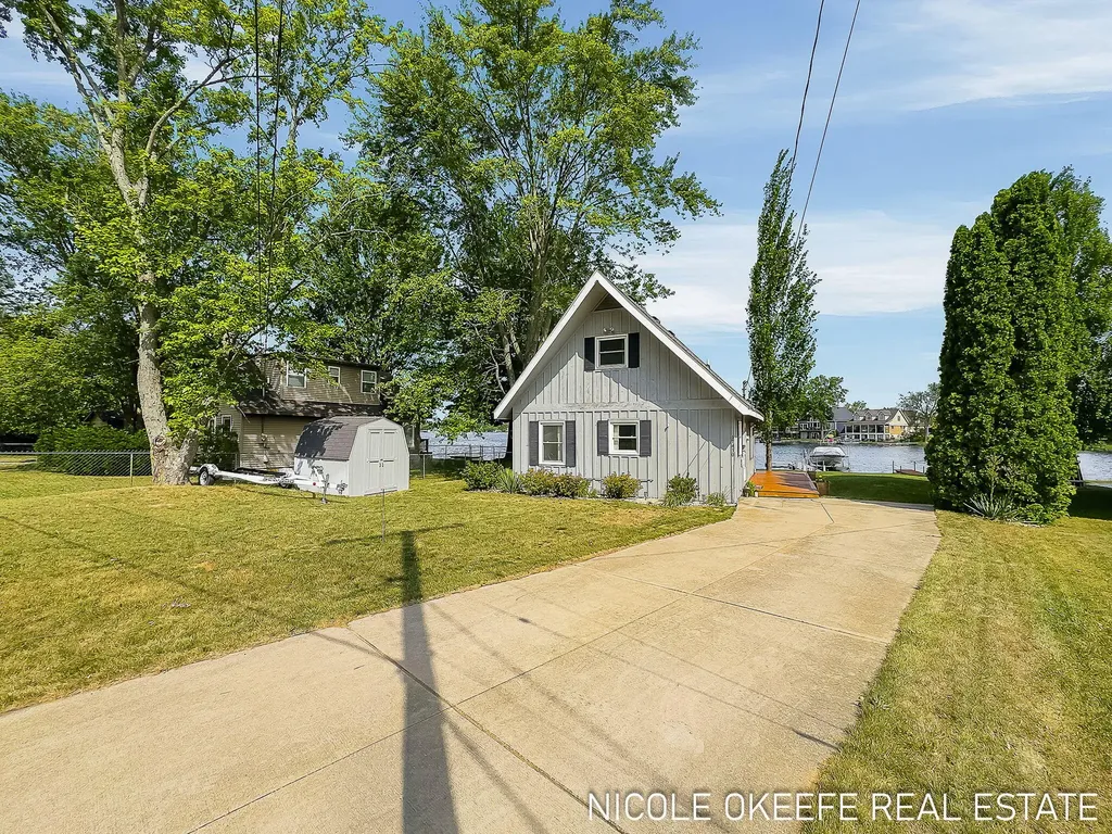 17430 Apache Trail Winfield Township MI 49329