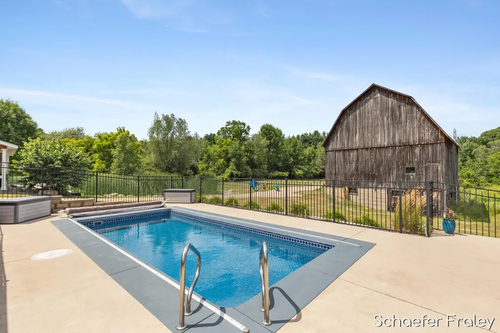 5907 84th Street SE Caledonia Township MI 49316
