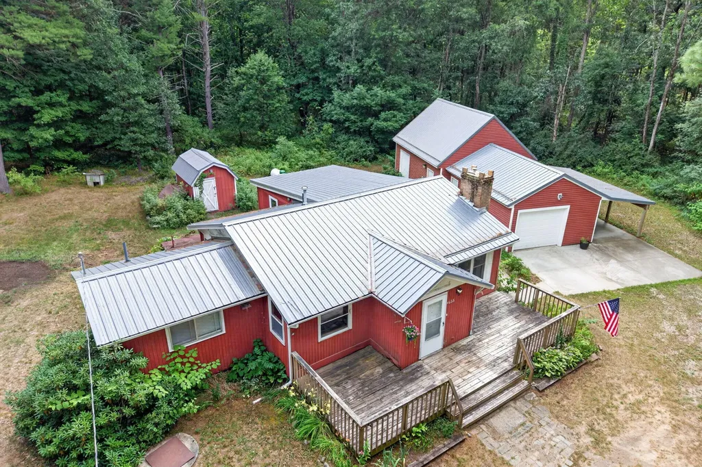 4666 S Locust Avenue Big Prairie Township MI 49337