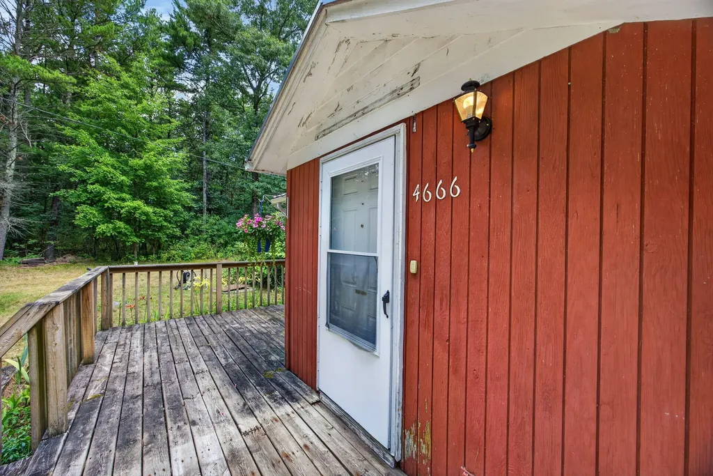 4666 S Locust Avenue Big Prairie Township MI 49337