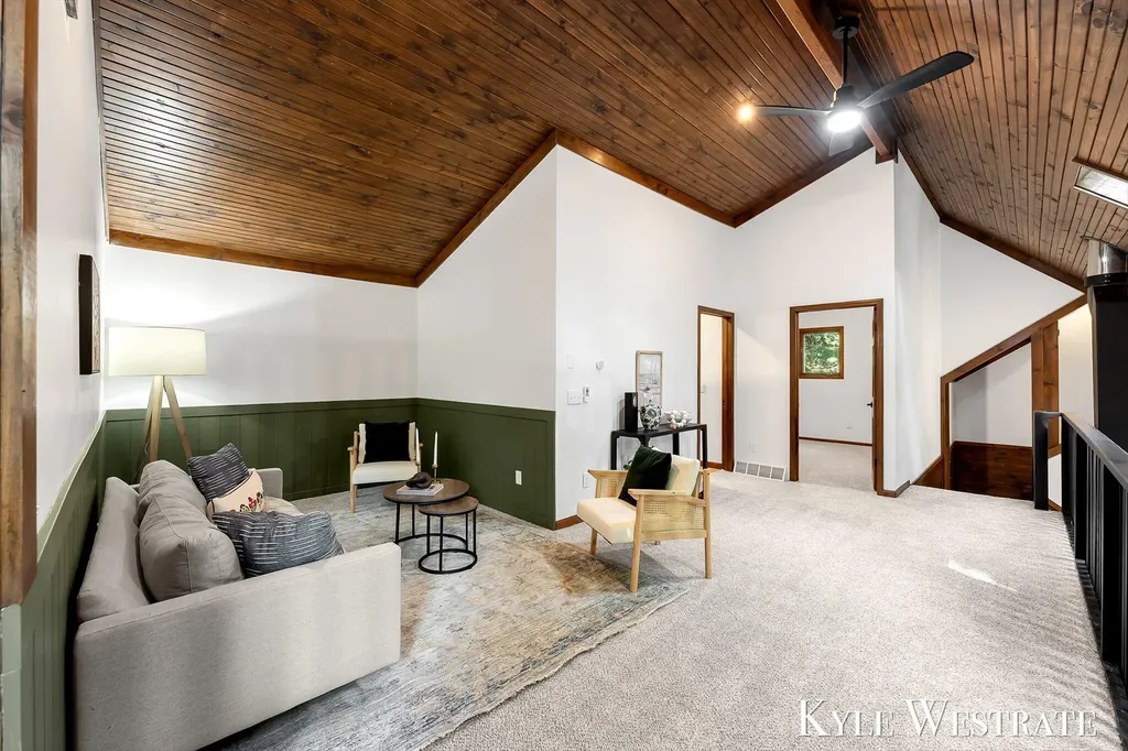 6093 Ridgeview Drive Norton Shores City MI 49441