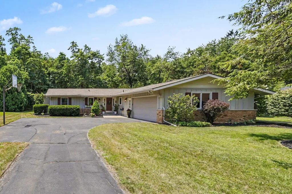 4414 Tanglewood Trail St. Joseph City MI 49085