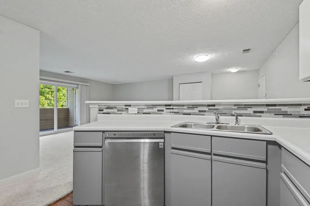 8358 S Jasonville Court SE Caledonia Township MI 49316