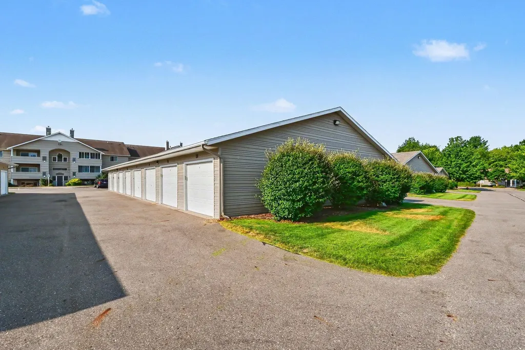 8358 S Jasonville Court SE Caledonia Township MI 49316