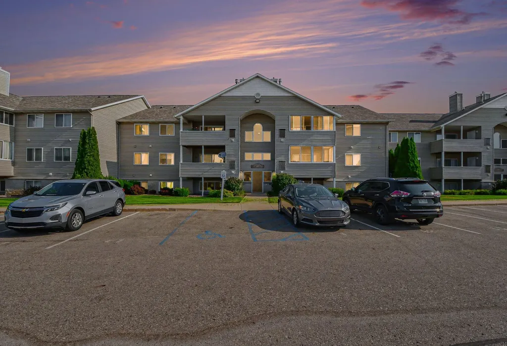 8358 S Jasonville Court SE Caledonia Township MI 49316