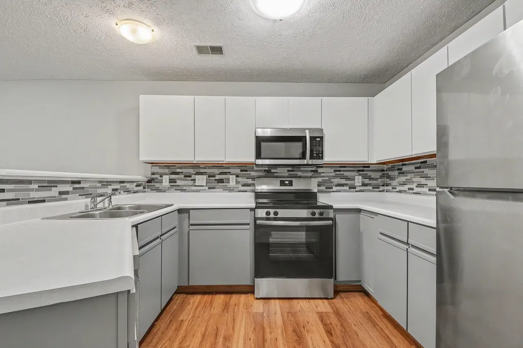 8358 S Jasonville Court SE Caledonia Township MI 49316