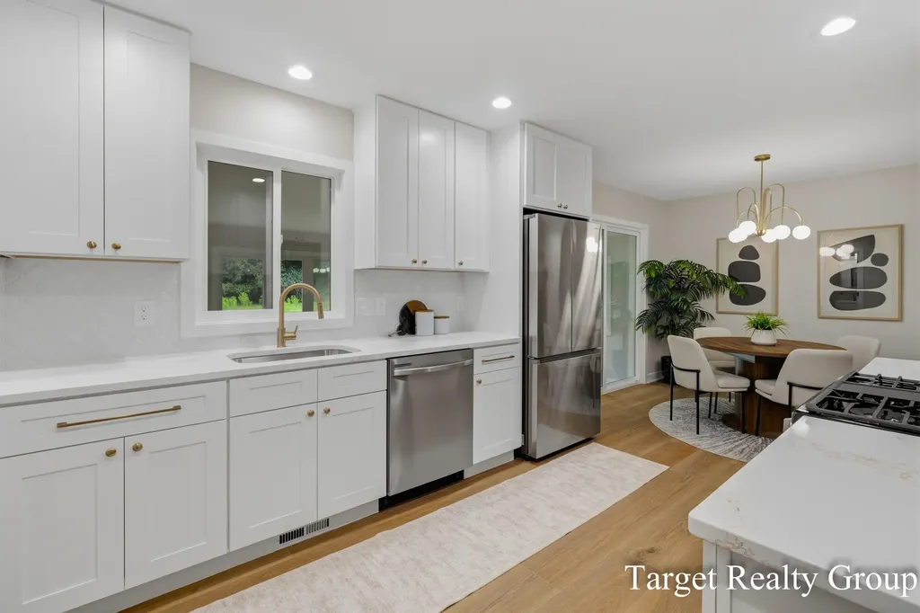 11648 Woodgate Drive NW Tallmadge Charter Township MI 49534