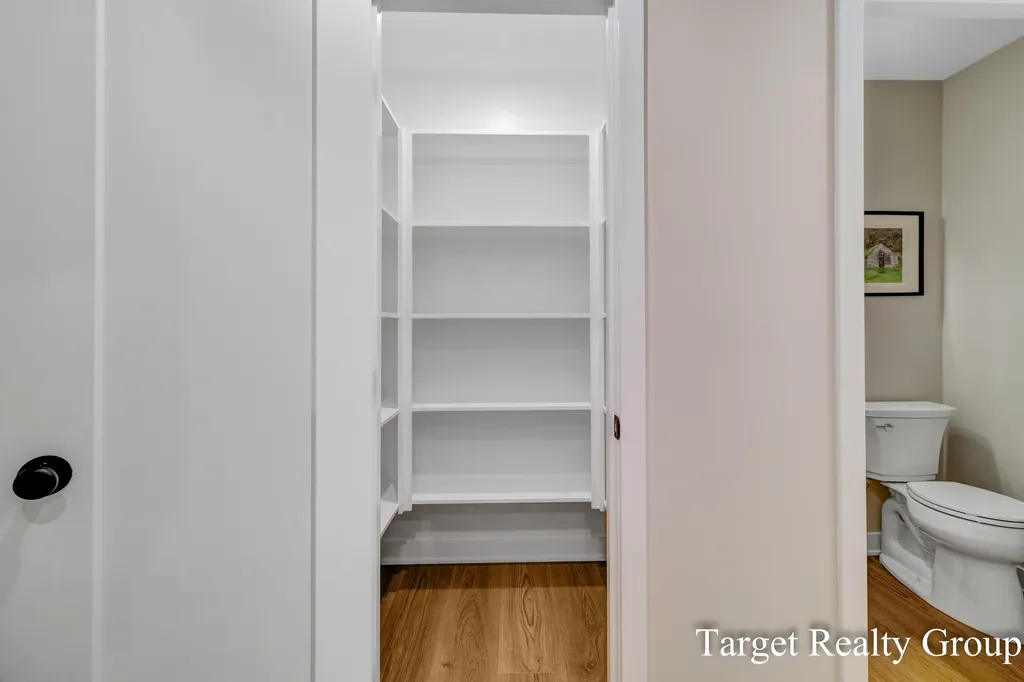 11648 Woodgate Drive NW Tallmadge Charter Township MI 49534