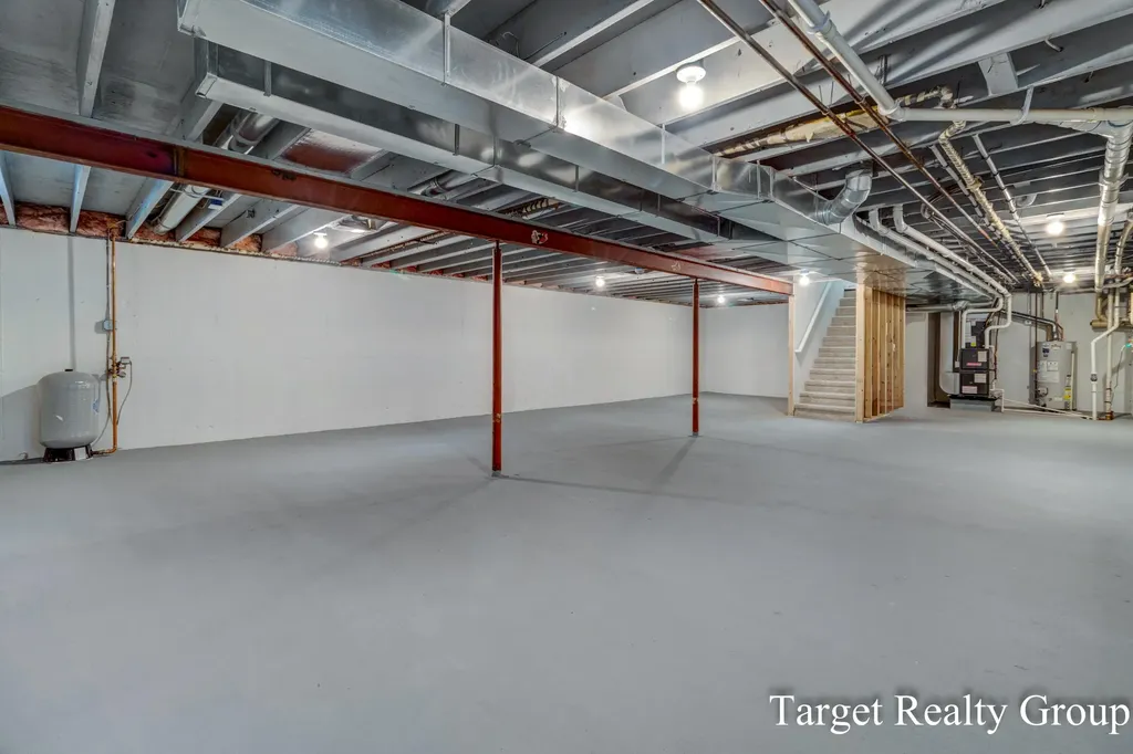 11648 Woodgate Drive NW Tallmadge Charter Township MI 49534