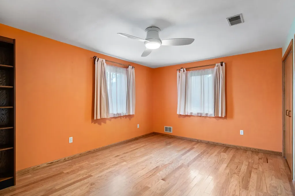 4069 NW Richmond Street NW Walker City MI 49534