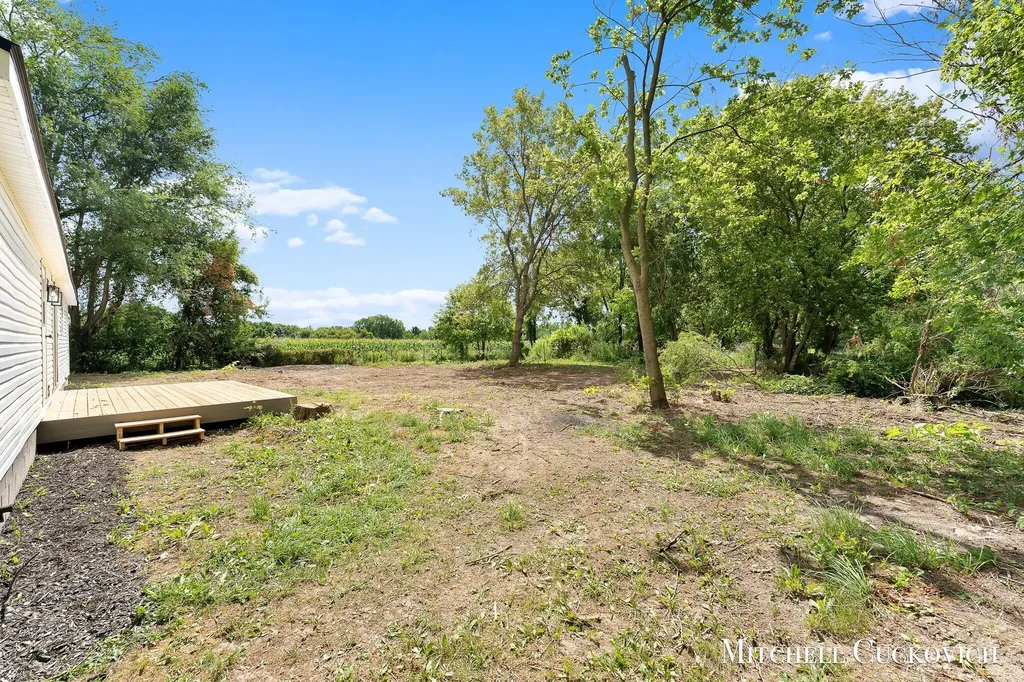 7110 W 44th Street Dayton Township MI 49412