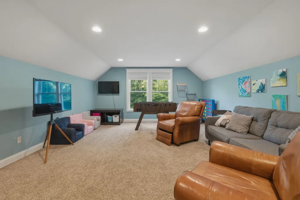 2153 Meek Drive NE Plainfield Charter Township MI 49306
