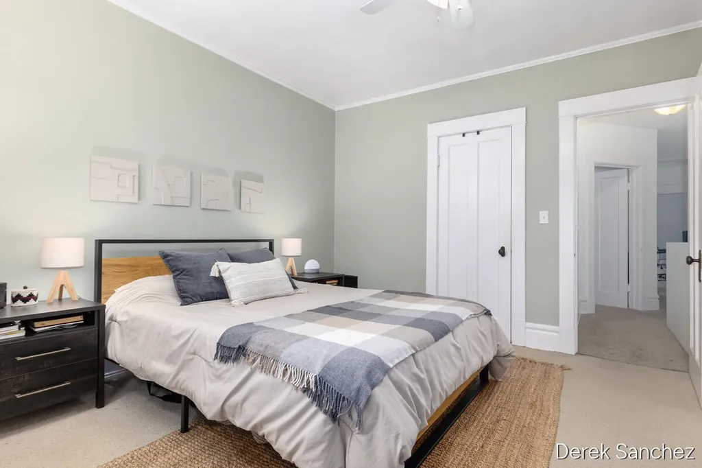 110 Fitzhugh Avenue SE Grand Rapids City MI 49506