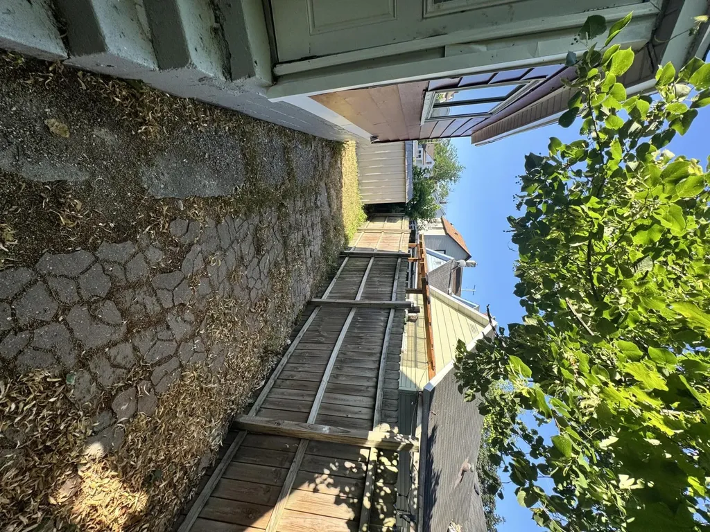 211 Mardell Place SW Grand Rapids City MI 49504
