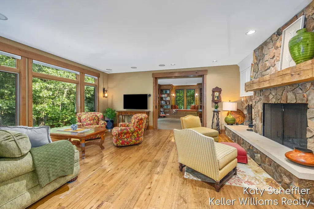 6065 W Back Forty Drive NE Cannon Township MI 49306
