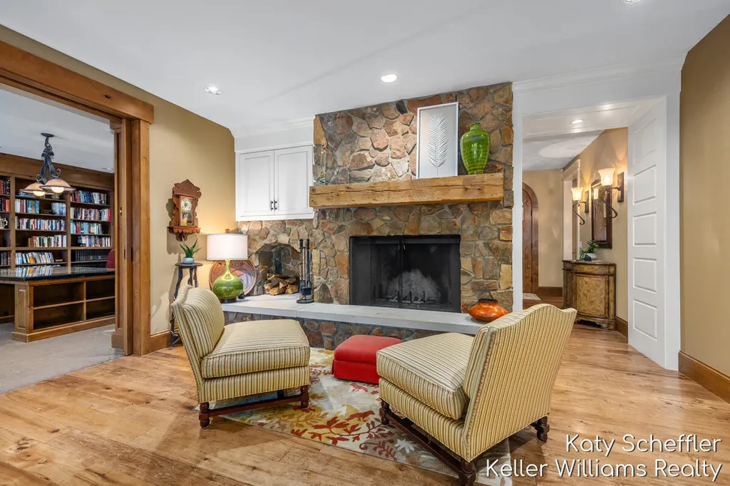 6065 W Back Forty Drive NE Cannon Township MI 49306