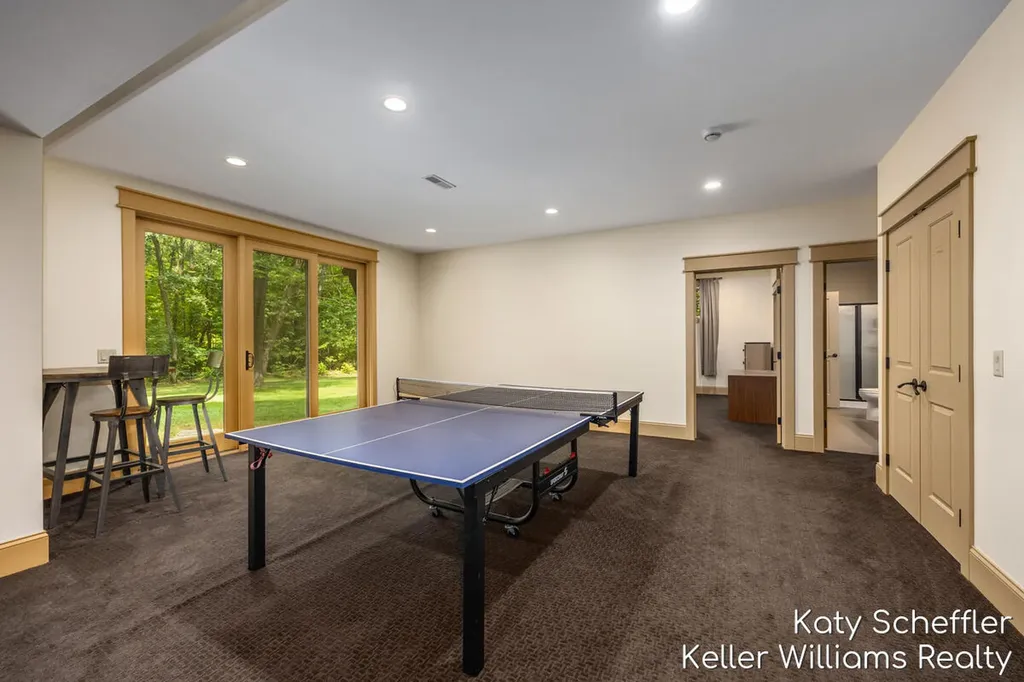 6065 W Back Forty Drive NE Cannon Township MI 49306