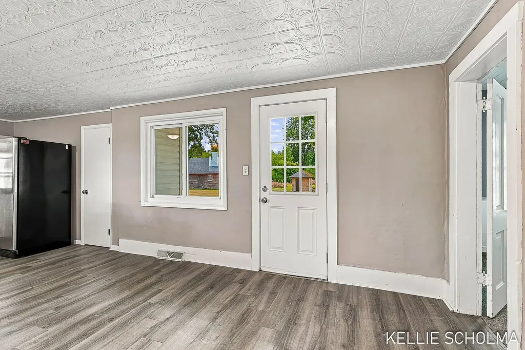 9448 Pierce Street Allendale Charter Township MI 49401