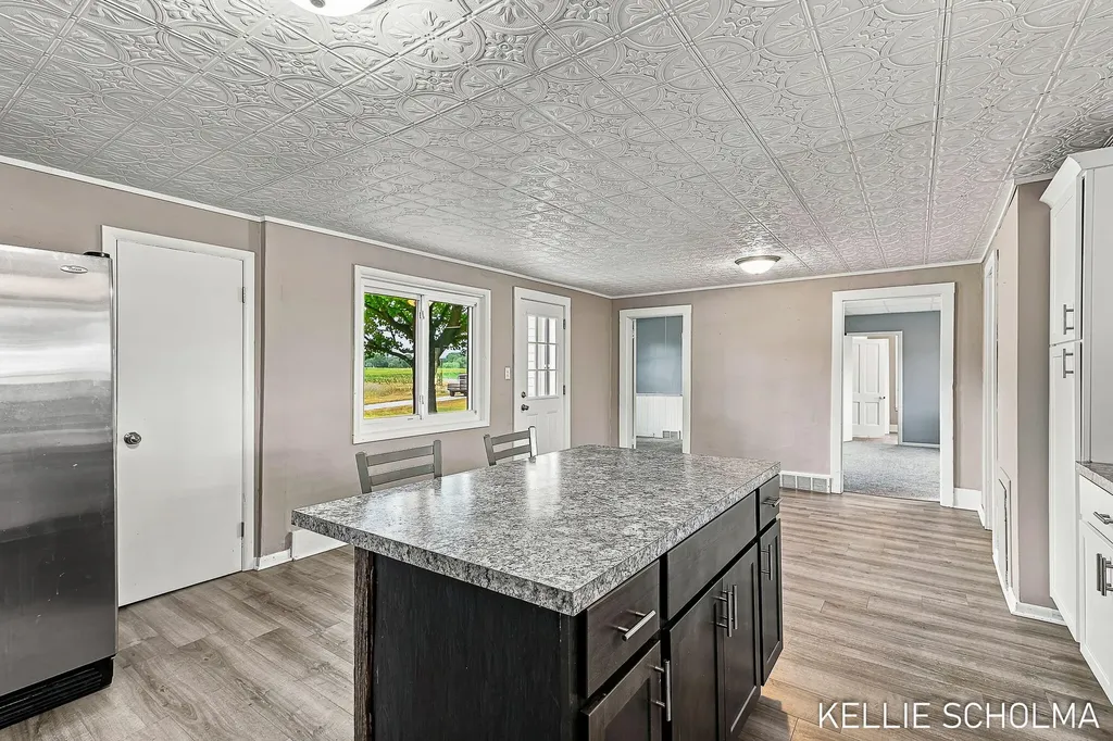 9448 Pierce Street Allendale Charter Township MI 49401