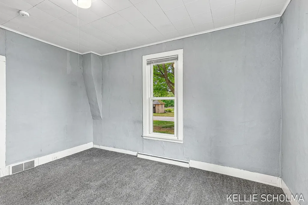9448 Pierce Street Allendale Charter Township MI 49401