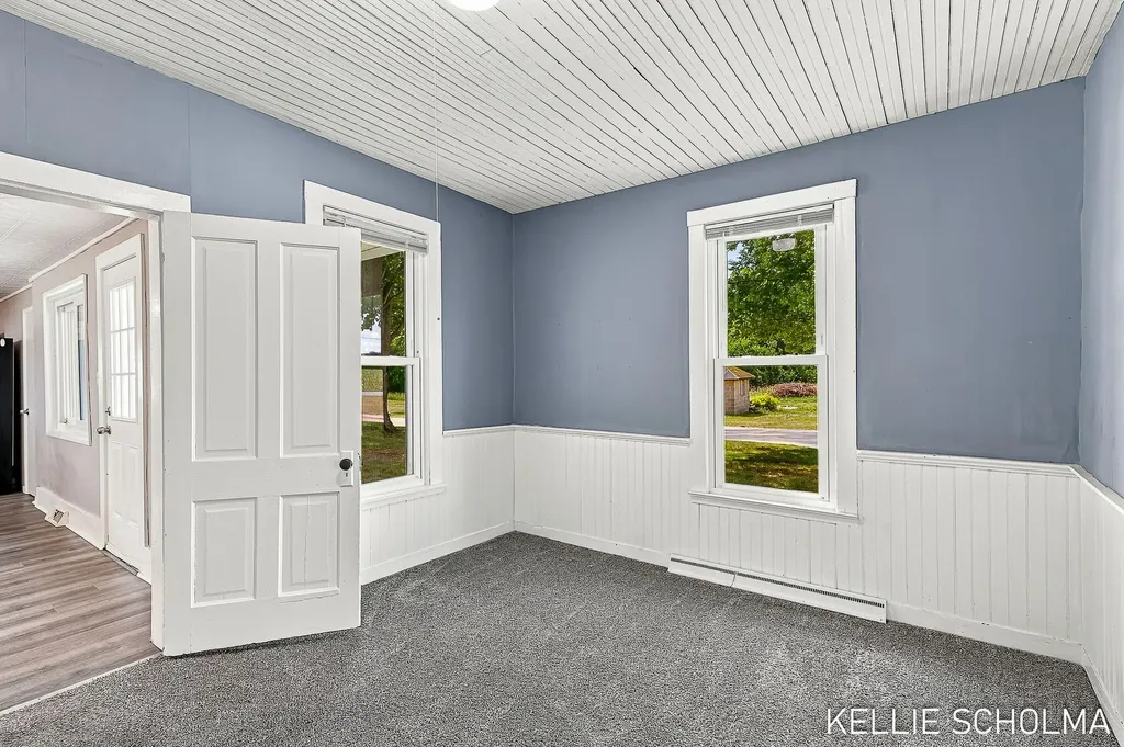 9448 Pierce Street Allendale Charter Township MI 49401