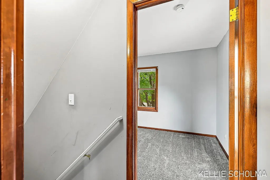 9448 Pierce Street Allendale Charter Township MI 49401