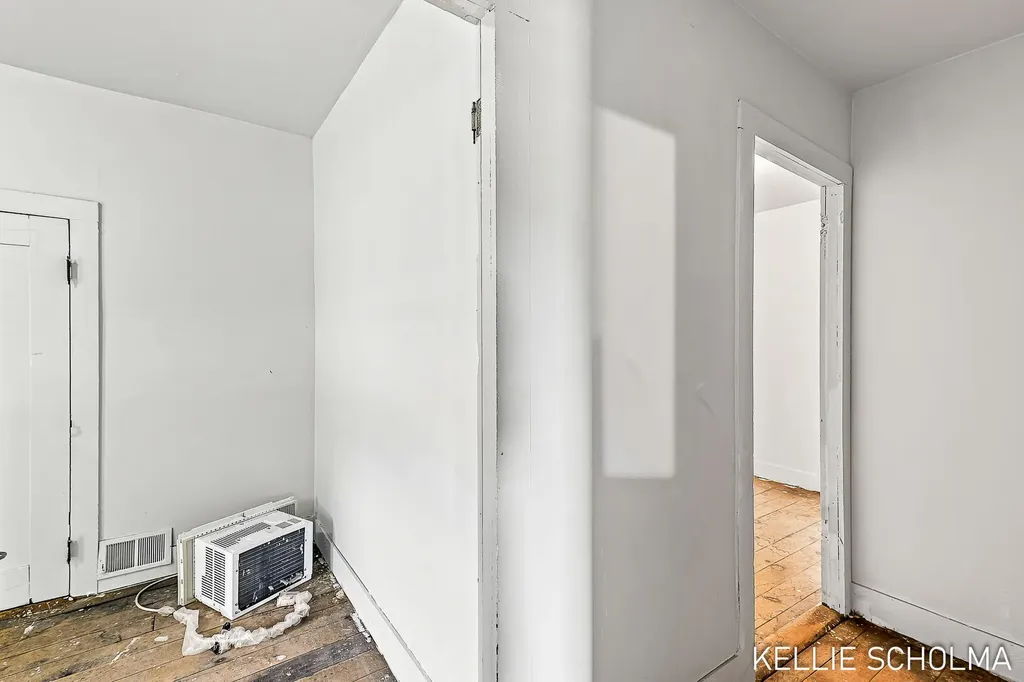 9448 Pierce Street Allendale Charter Township MI 49401
