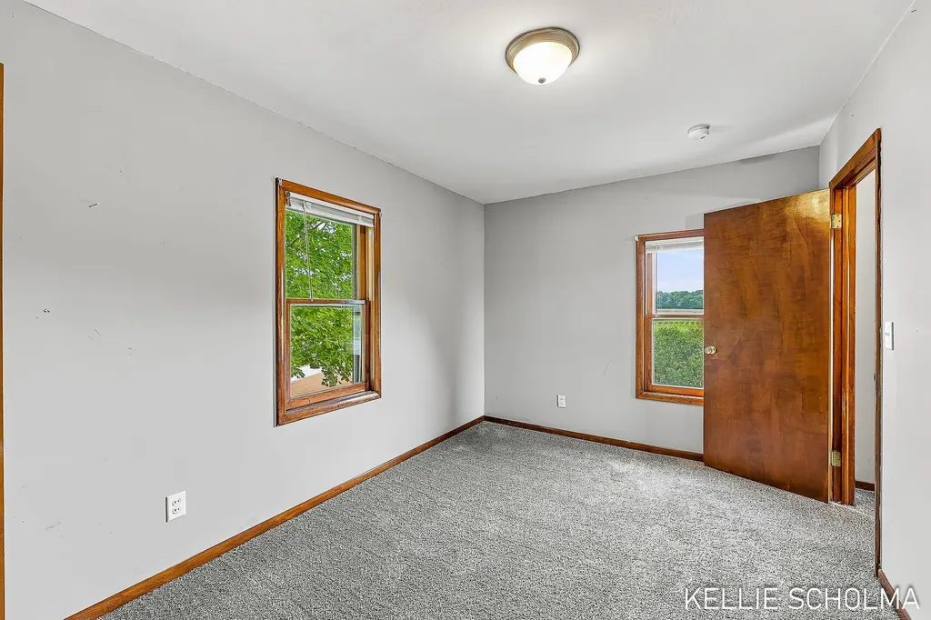 9448 Pierce Street Allendale Charter Township MI 49401