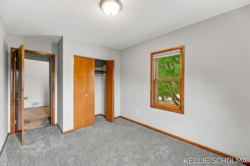 9448 Pierce Street Allendale Charter Township MI 49401
