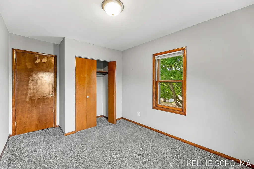 9448 Pierce Street Allendale Charter Township MI 49401