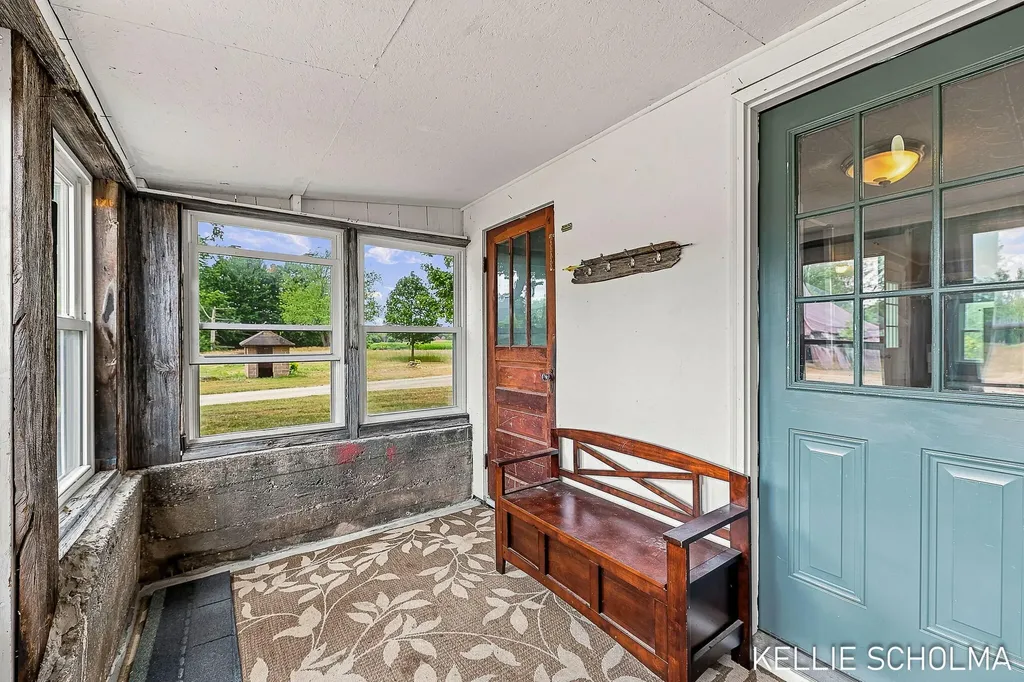 9448 Pierce Street Allendale Charter Township MI 49401