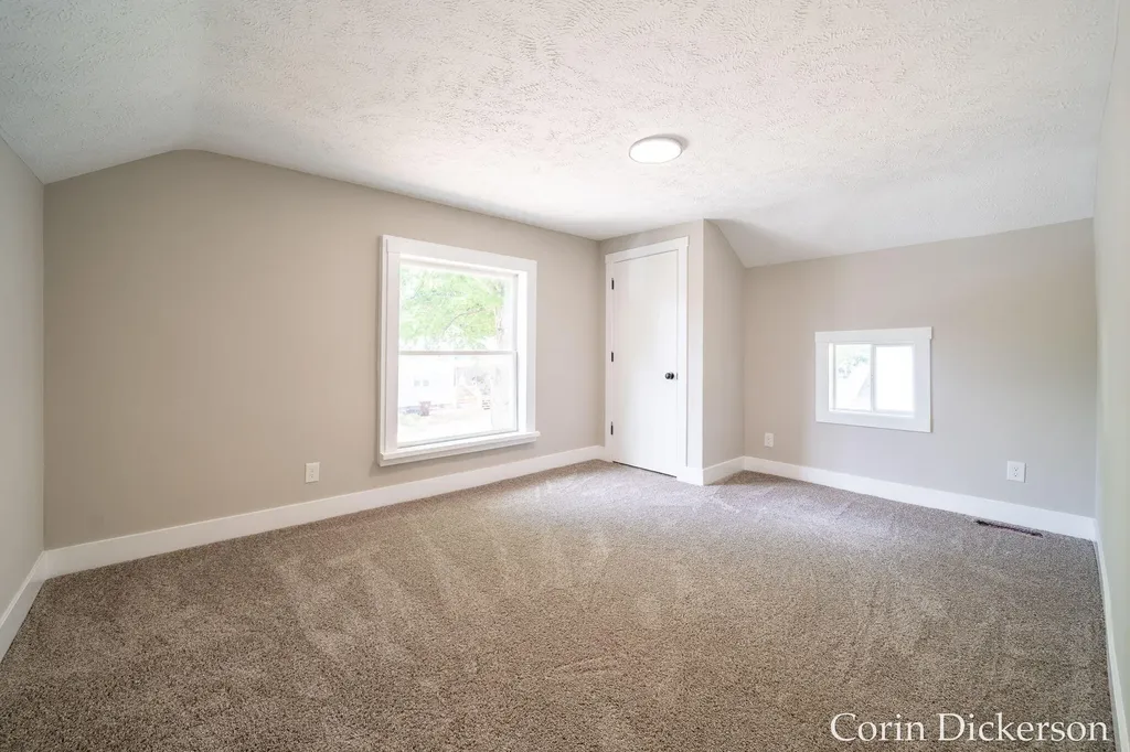 131 Washington Street Sunfield Village MI 48890