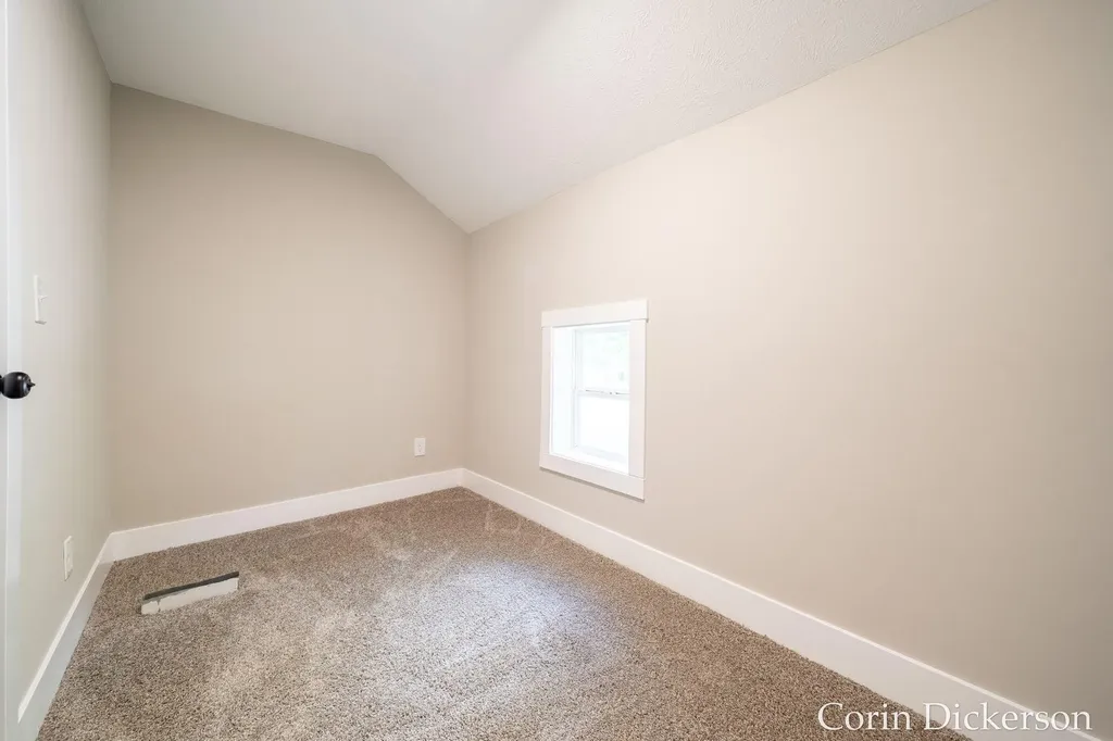 131 Washington Street Sunfield Village MI 48890
