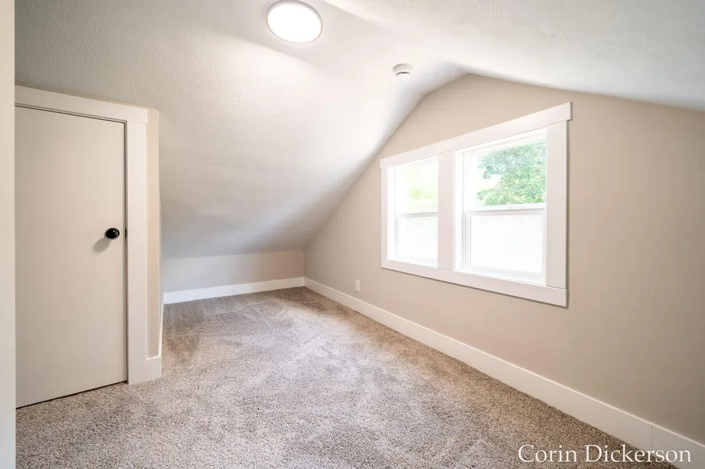 131 Washington Street Sunfield Village MI 48890