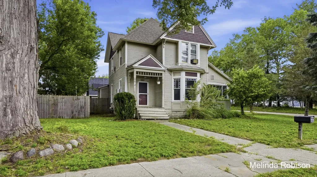 550 Merrick Street Belding City MI 48809