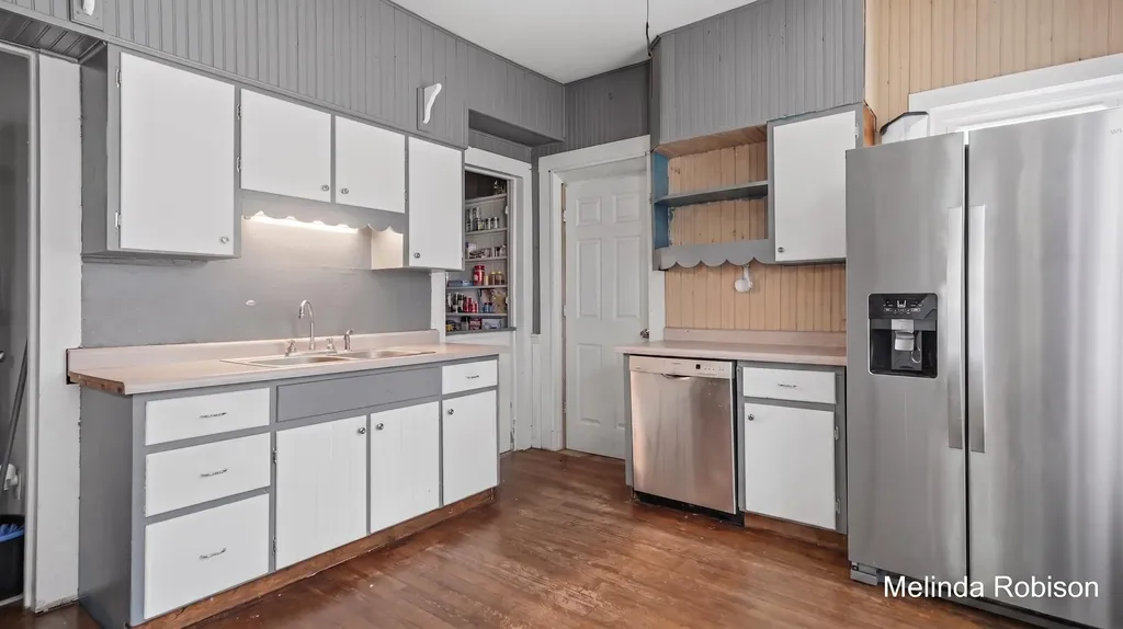 550 Merrick Street Belding City MI 48809