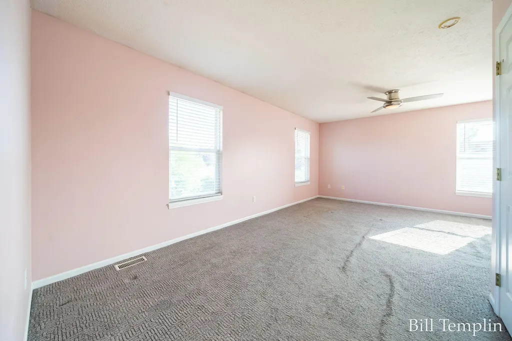 5641 Barcroft Drive SW Wyoming City MI 49418