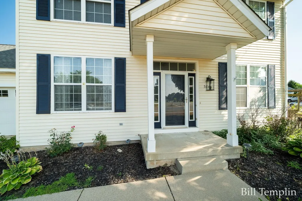 5641 Barcroft Drive SW Wyoming City MI 49418