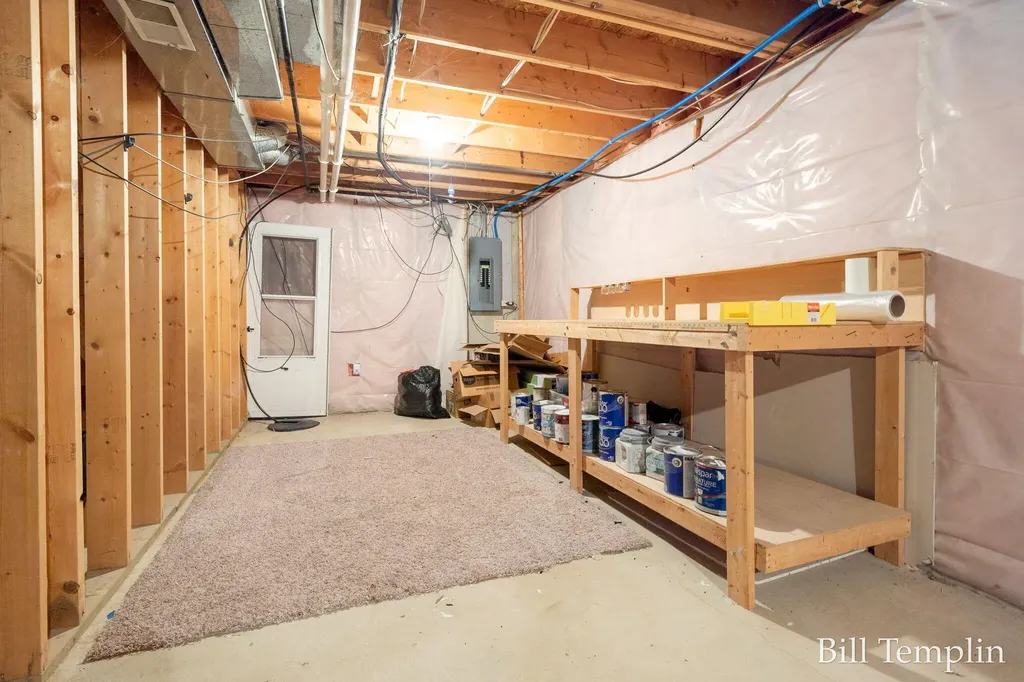 5641 Barcroft Drive SW Wyoming City MI 49418