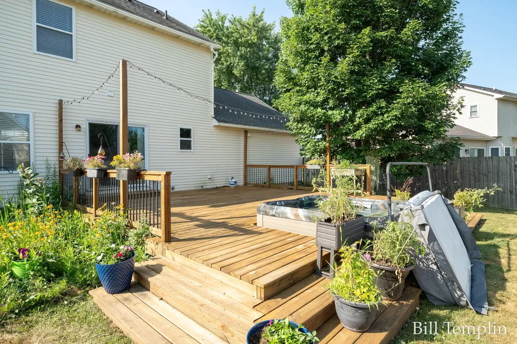5641 Barcroft Drive SW Wyoming City MI 49418