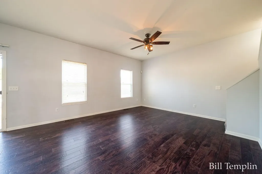 5641 Barcroft Drive SW Wyoming City MI 49418