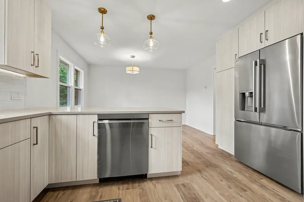 4043 Clearview Street NE Grand Rapids Charter Township MI 49546