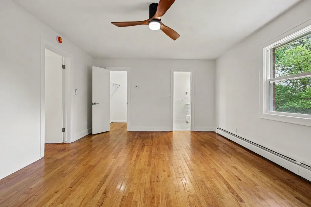 4043 Clearview Street NE Grand Rapids Charter Township MI 49546