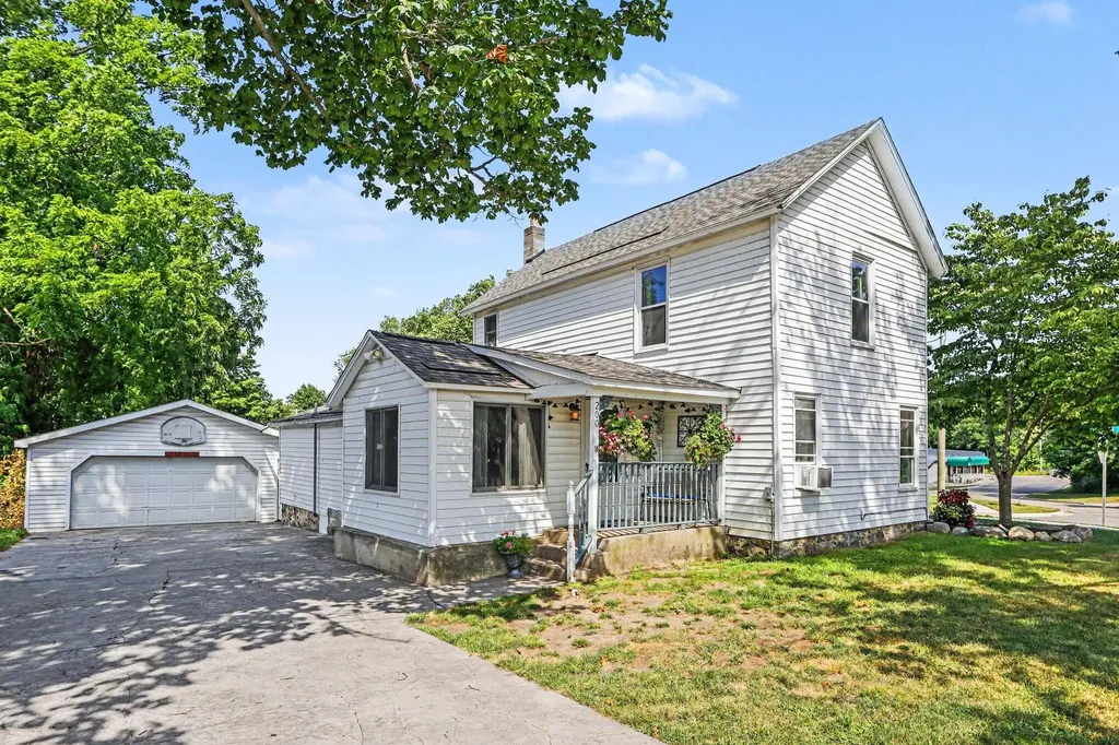 200 Russell Street Thornapple Township MI 49333